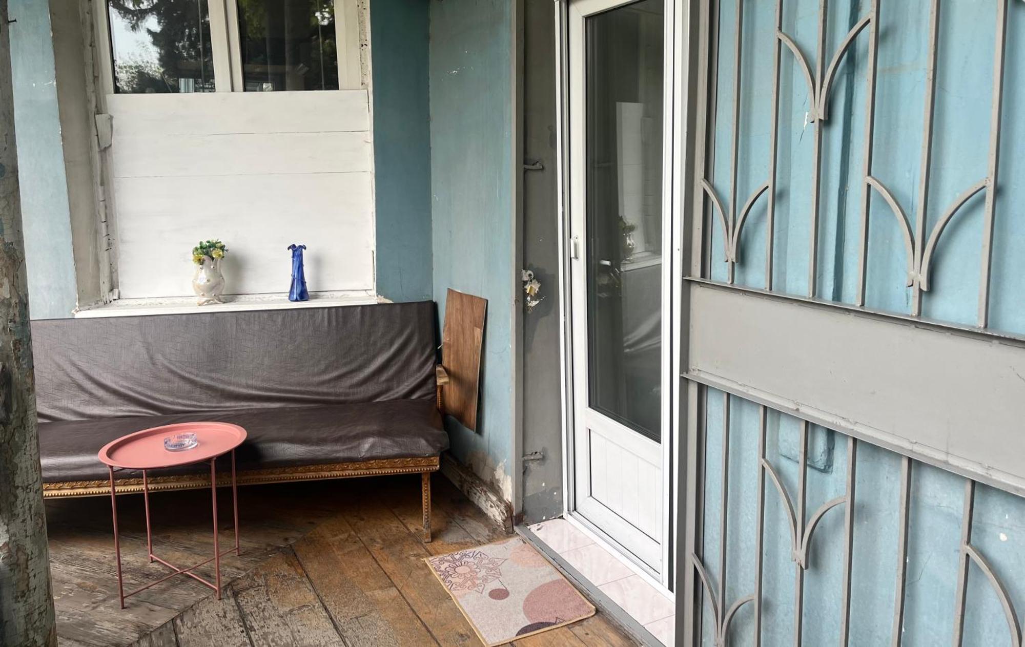 Apartment In Old Tbilisi Orbeliani Square Exteriör bild