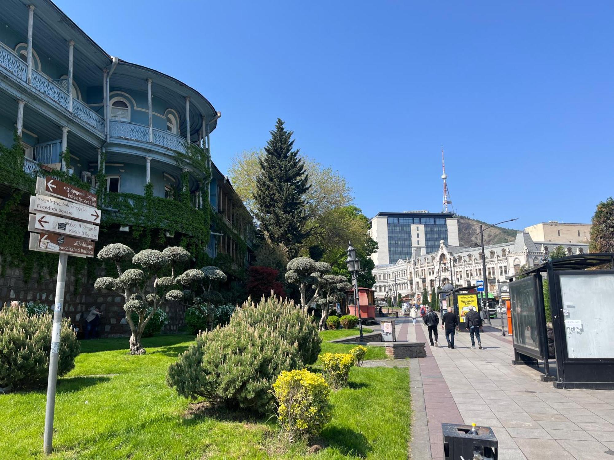 Apartment In Old Tbilisi Orbeliani Square Exteriör bild